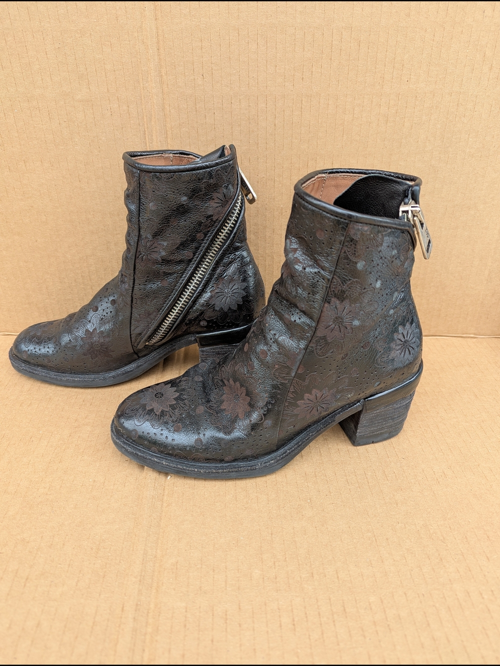 A.S.98 Jase Floral Embossed Boots Leather Ankle Boho Grunge Block Heel 38 US 7.5